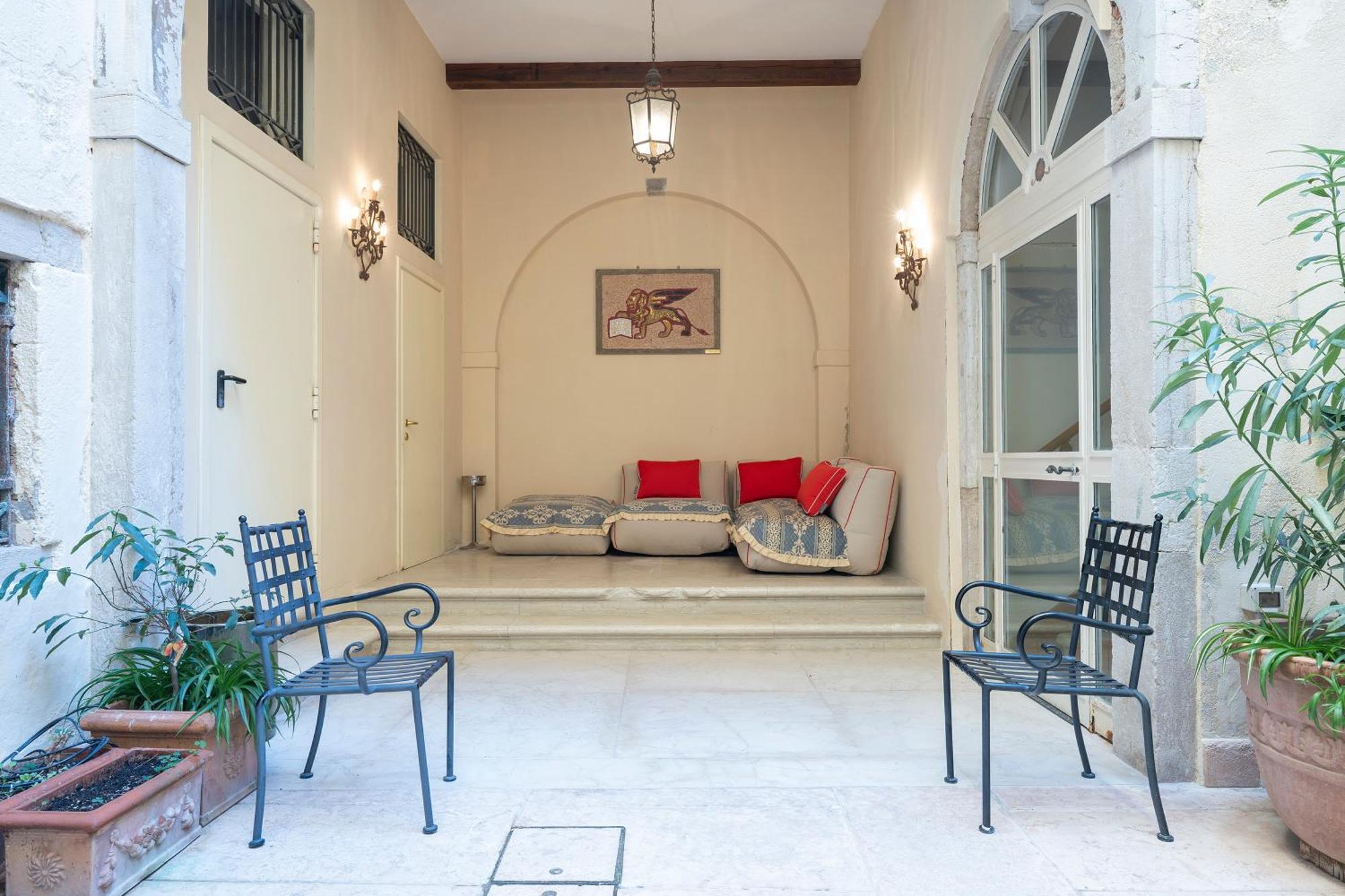 Fortuny3967 Suites & Wine Venice Exterior photo